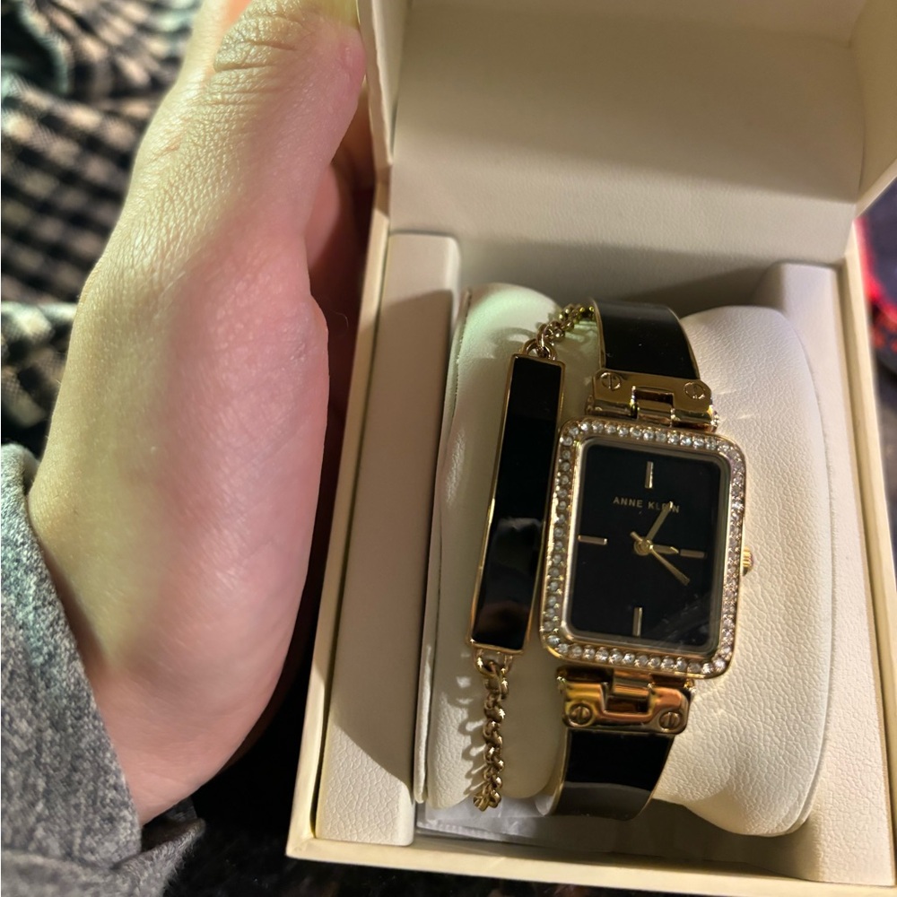 Anne Klein watch and bracelet set
